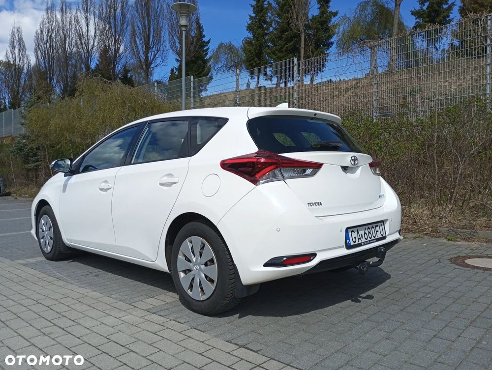 Toyota Auris 1.6 Active - 3