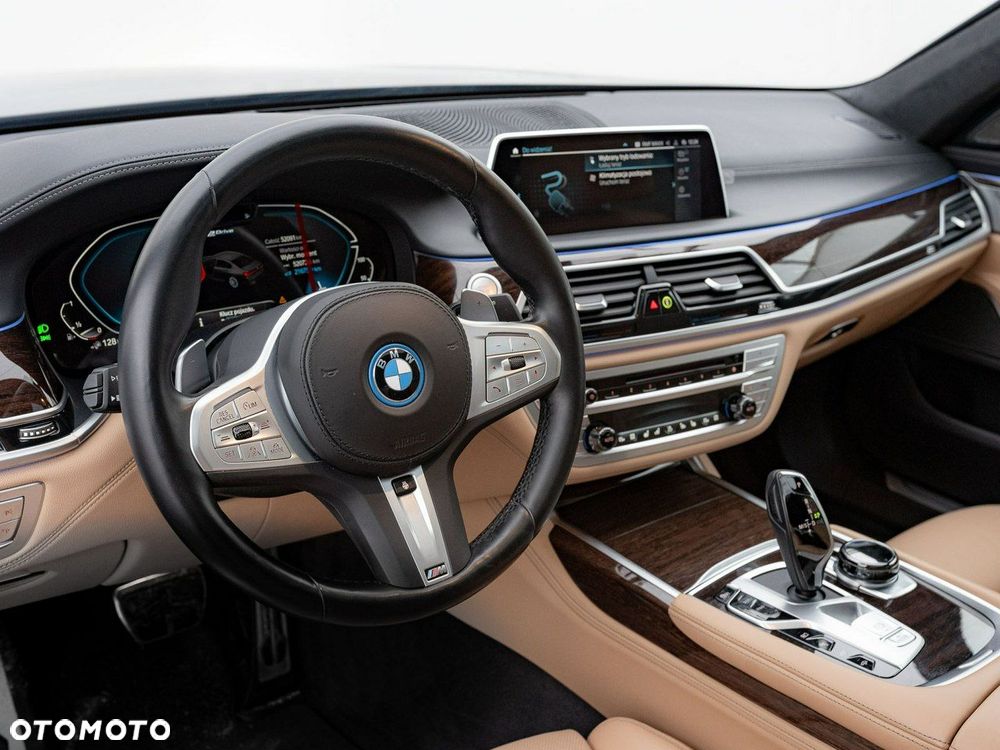 BMW Seria 7 - 7