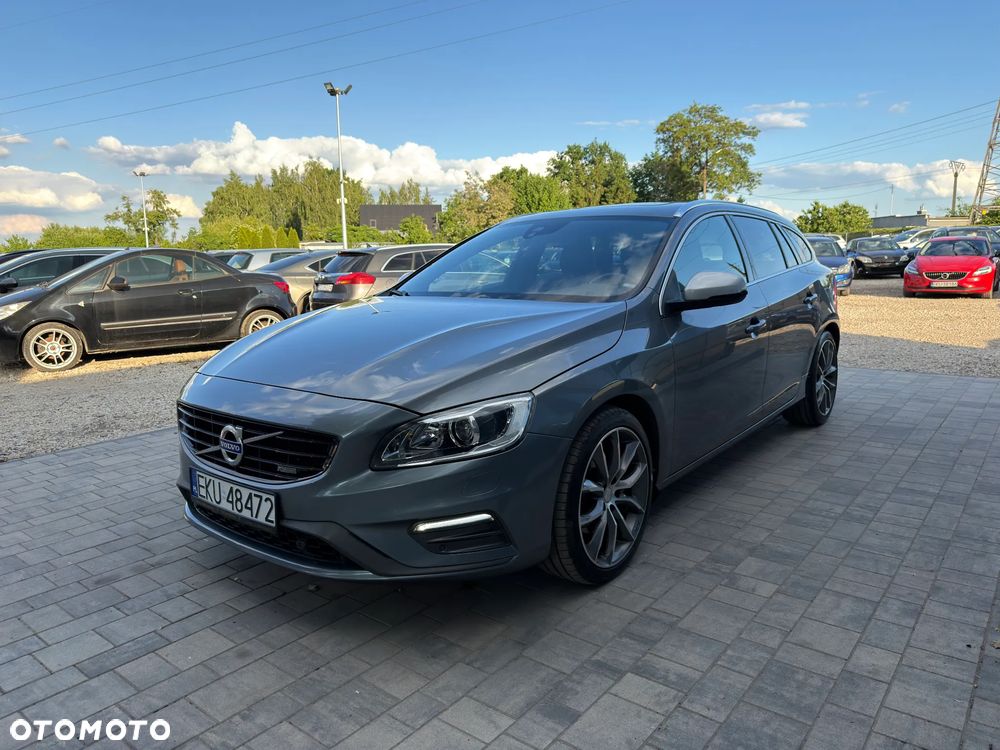 Volvo V60 D3 Drive-E R-Design Momentum - 3