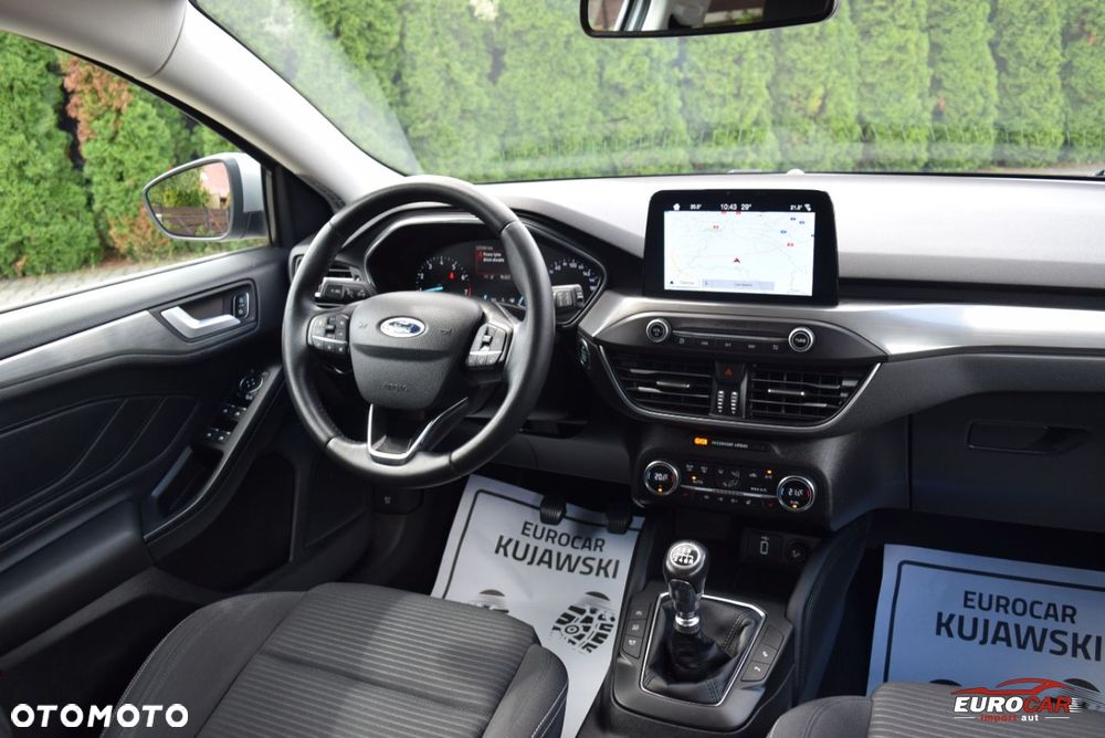 Ford Focus 1.0 EcoBoost Titanium Business - 14