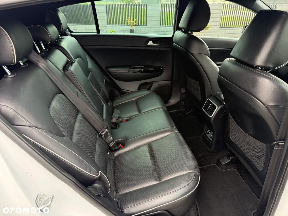 Kia Sportage 1.6 T-GDI GT Line 4WD DCT - 32