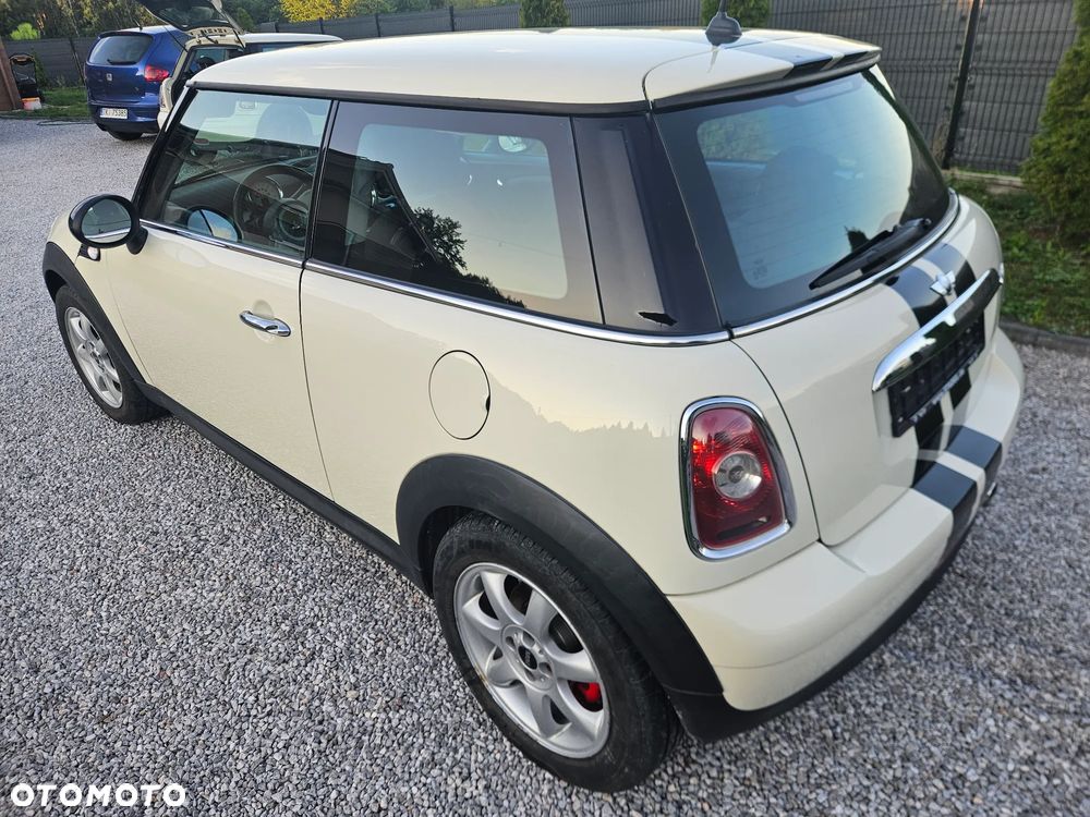 MINI ONE - 17