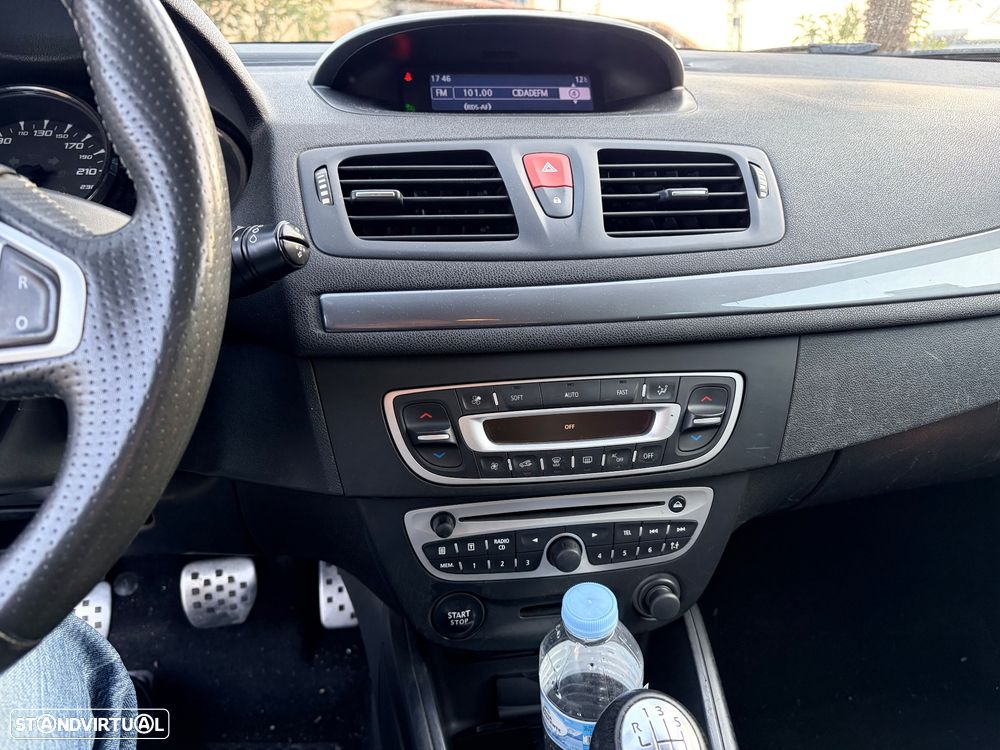 Renault Mégane Sport Tourer 1.5 dCi GT Line - 8