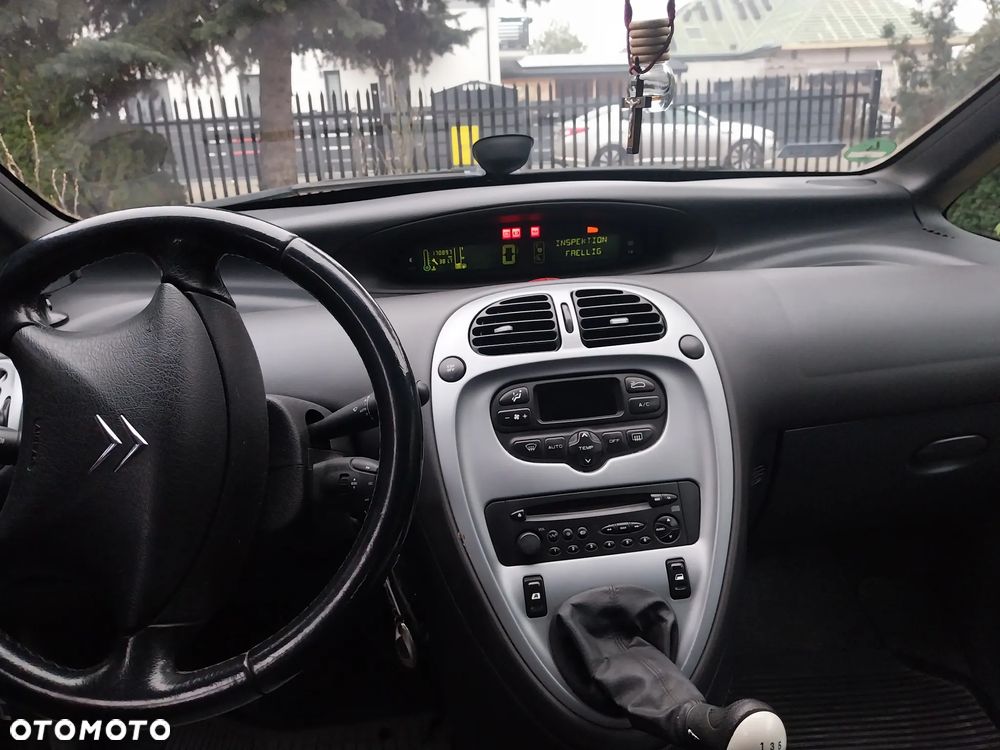 Citroën Xsara Picasso 1.6i 16V SX - 7