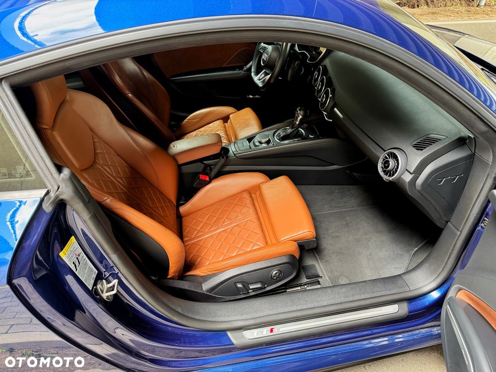 Audi TT Coupé - 9