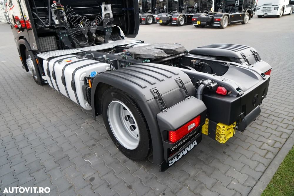 Scania S 500 / RETARDER / PLATĂ JOSĂ / MEGA / REZERVORE DE COMBUSTIBIL 1.400 L / I-PARK COOL / DUPĂ CONTRACT DE SERVICE GOLD / - 15