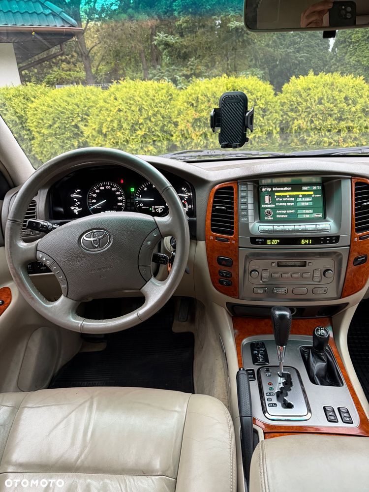 Toyota Land Cruiser 100 Automatik Executive - 16