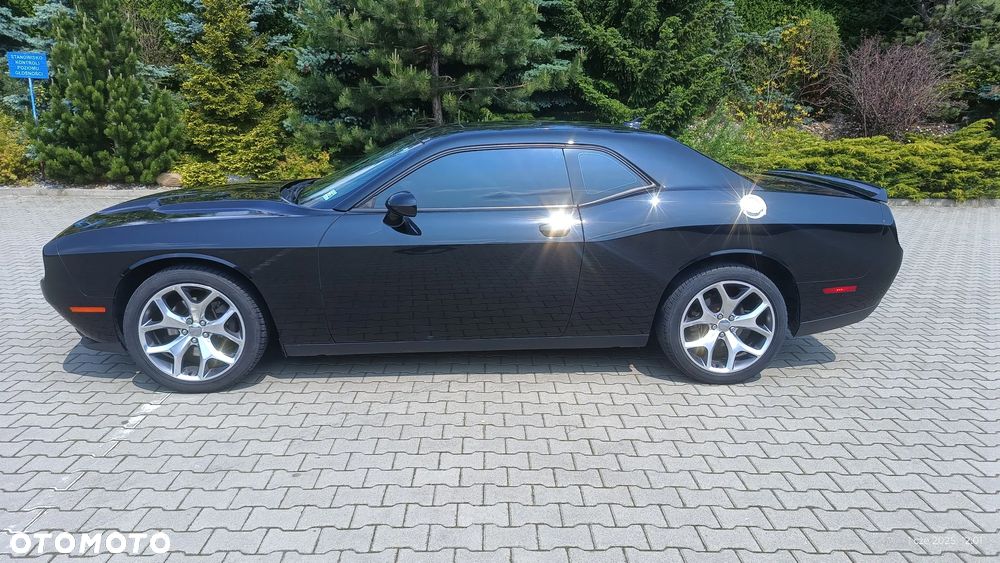 Dodge Challenger - 9