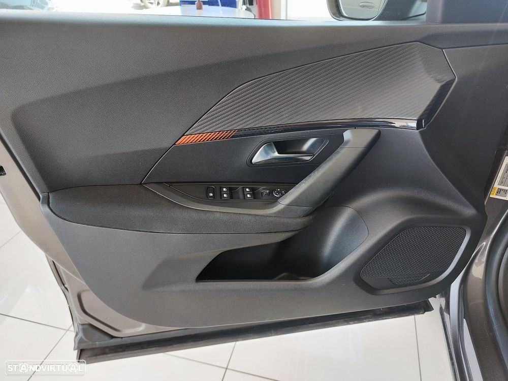 Peugeot 2008 1.5 BlueHDi Active Pack - 22