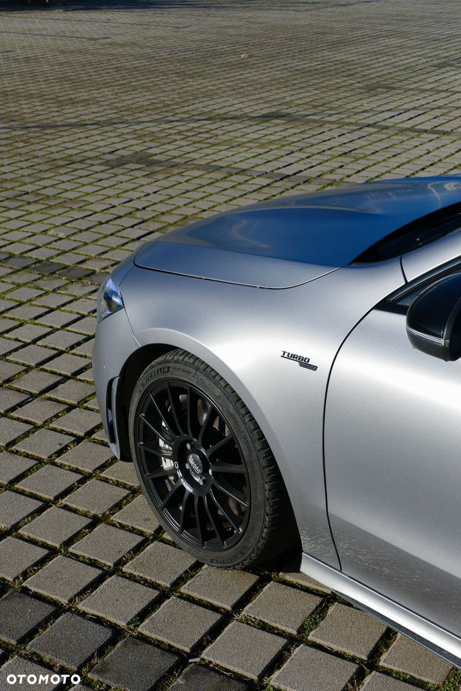 Mercedes-Benz CLA - 11