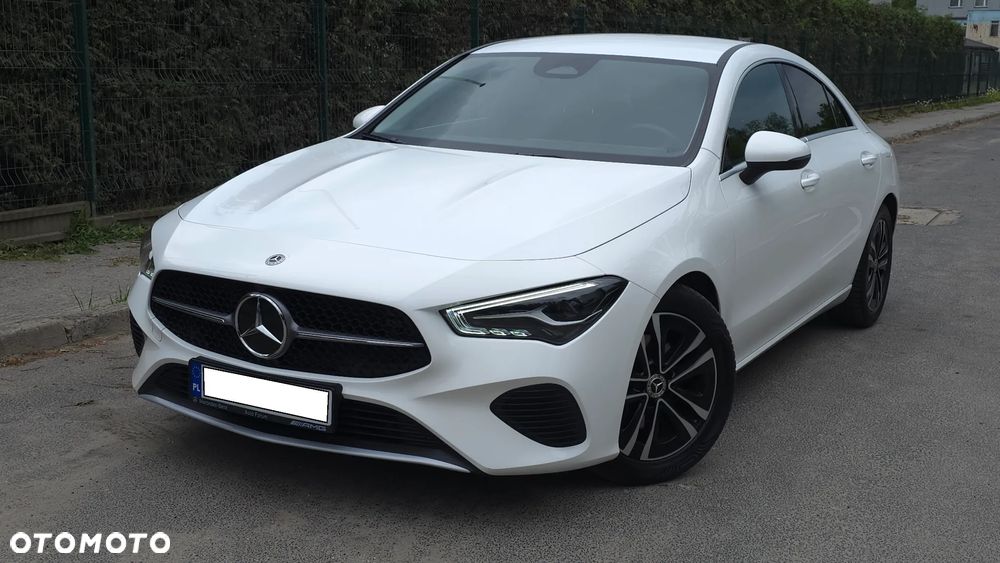 Mercedes-Benz CLA 200 7G-DCT - 16