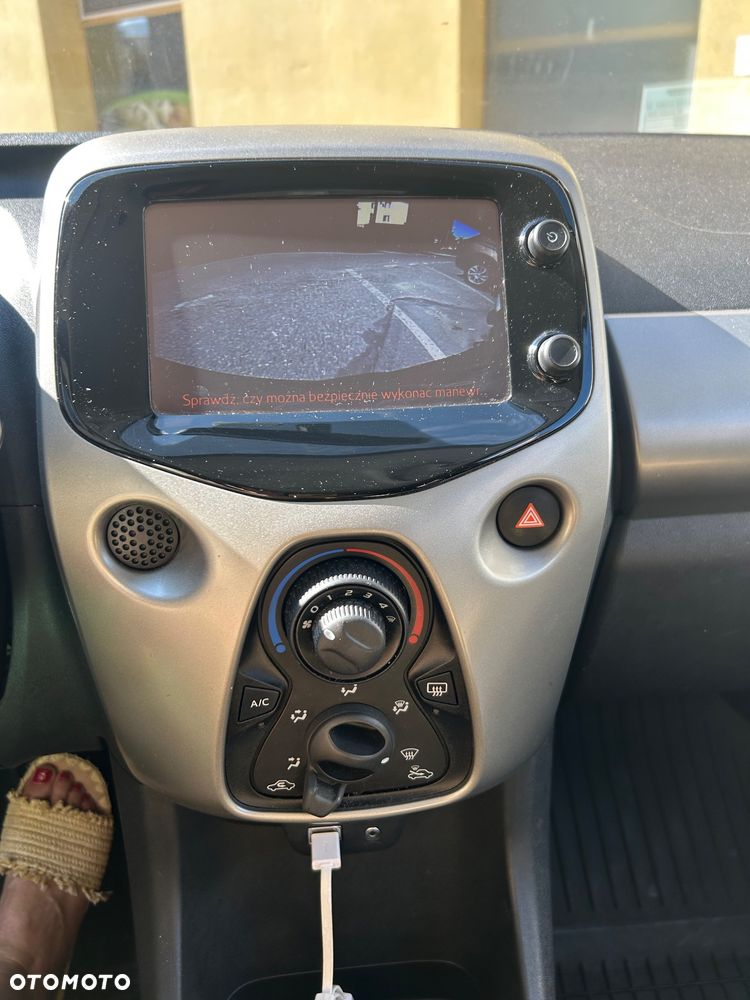 Toyota Aygo 1.0 VVT-i Sprint EU6 - 11