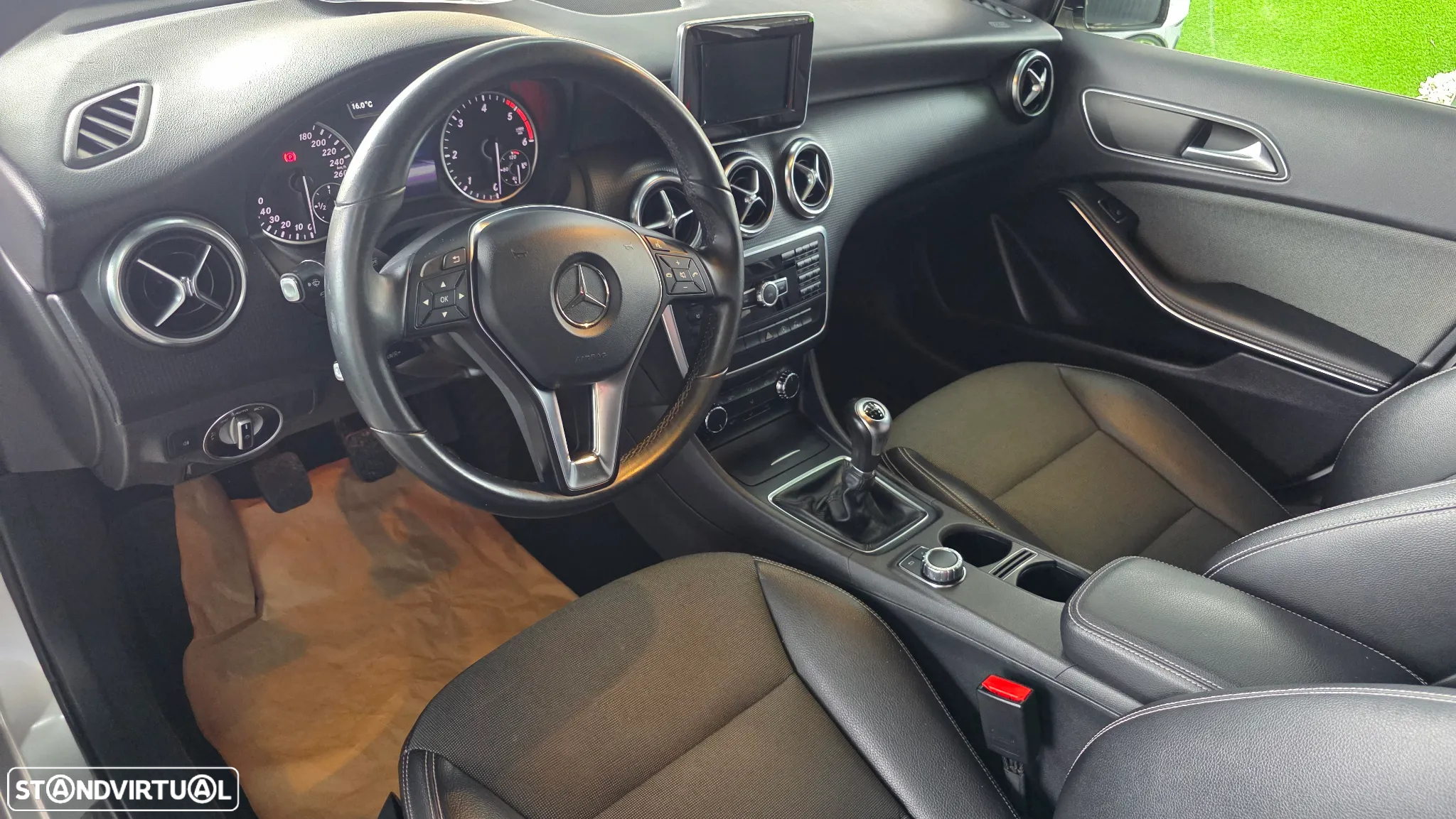 Mercedes-Benz A 160 CDi BE Urban - 27