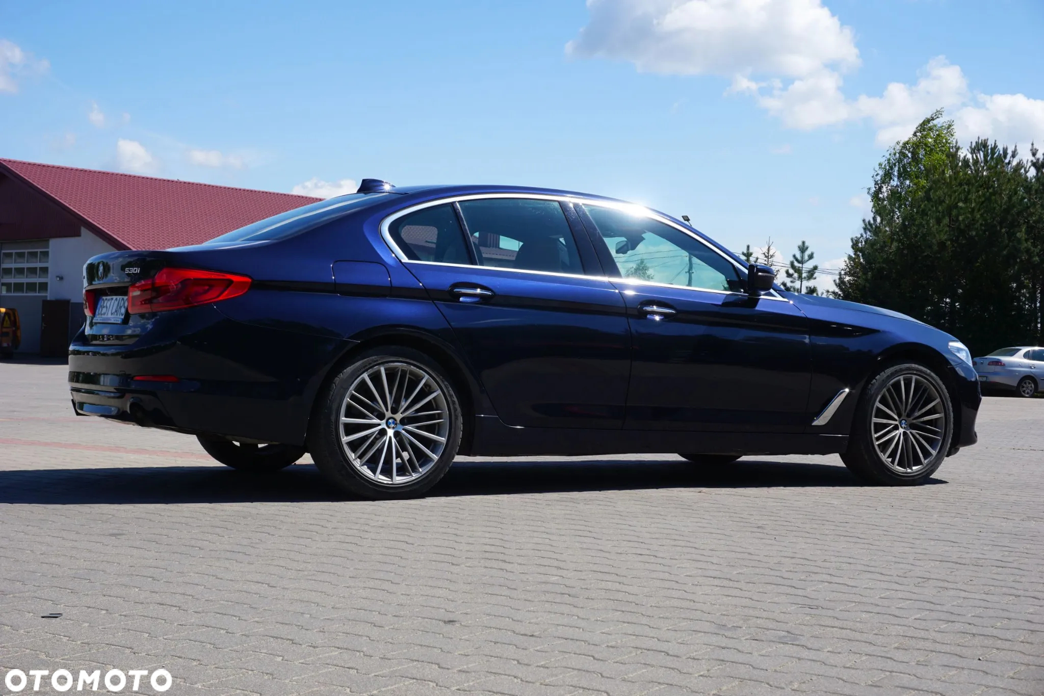 BMW Seria 5 530i xDrive Luxury Line sport - 5