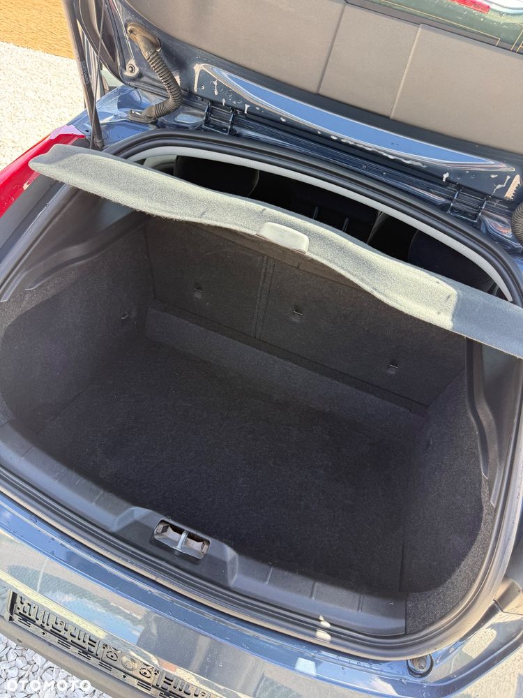 Volvo V40 D2 Kinetic - 20