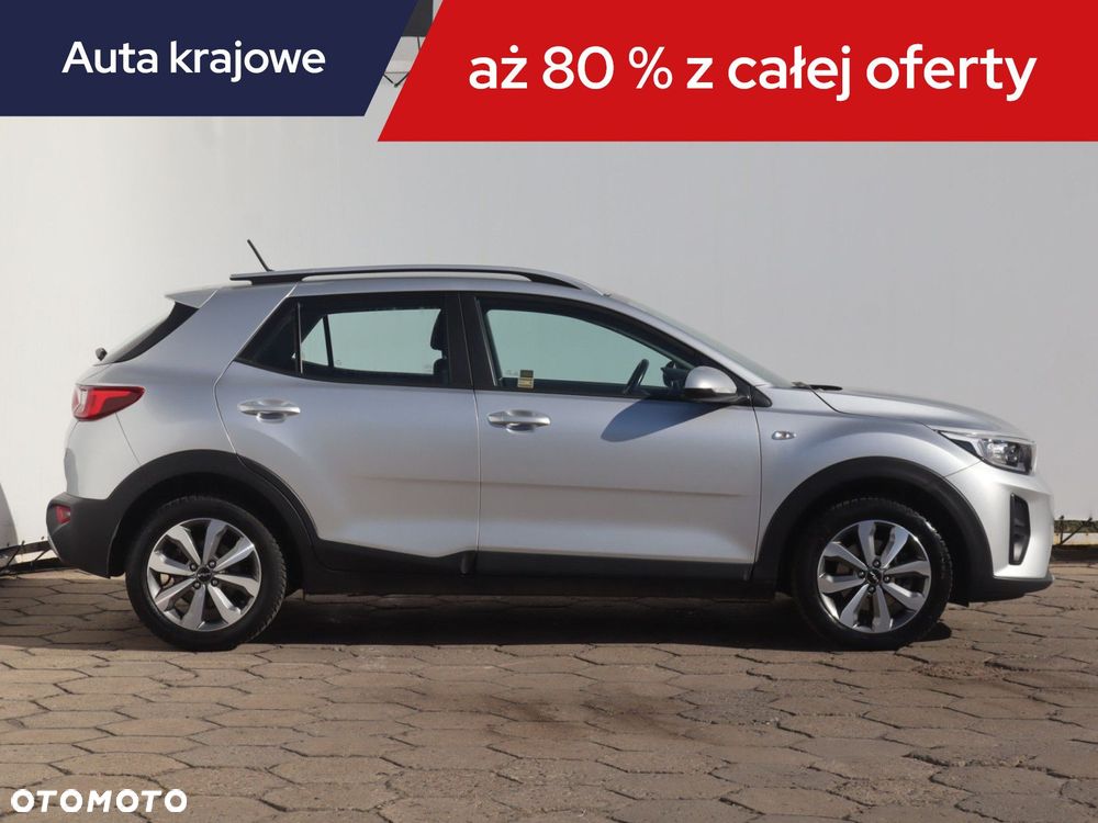 Kia Stonic - 8
