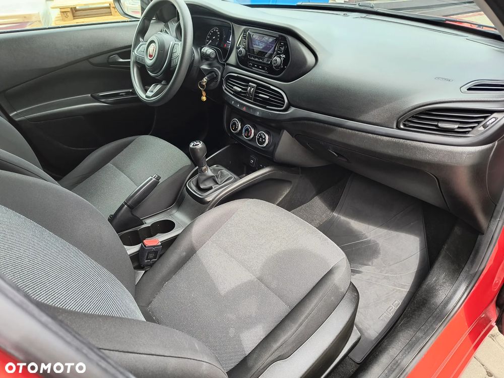 Fiat Tipo 1.0 T3 - 10