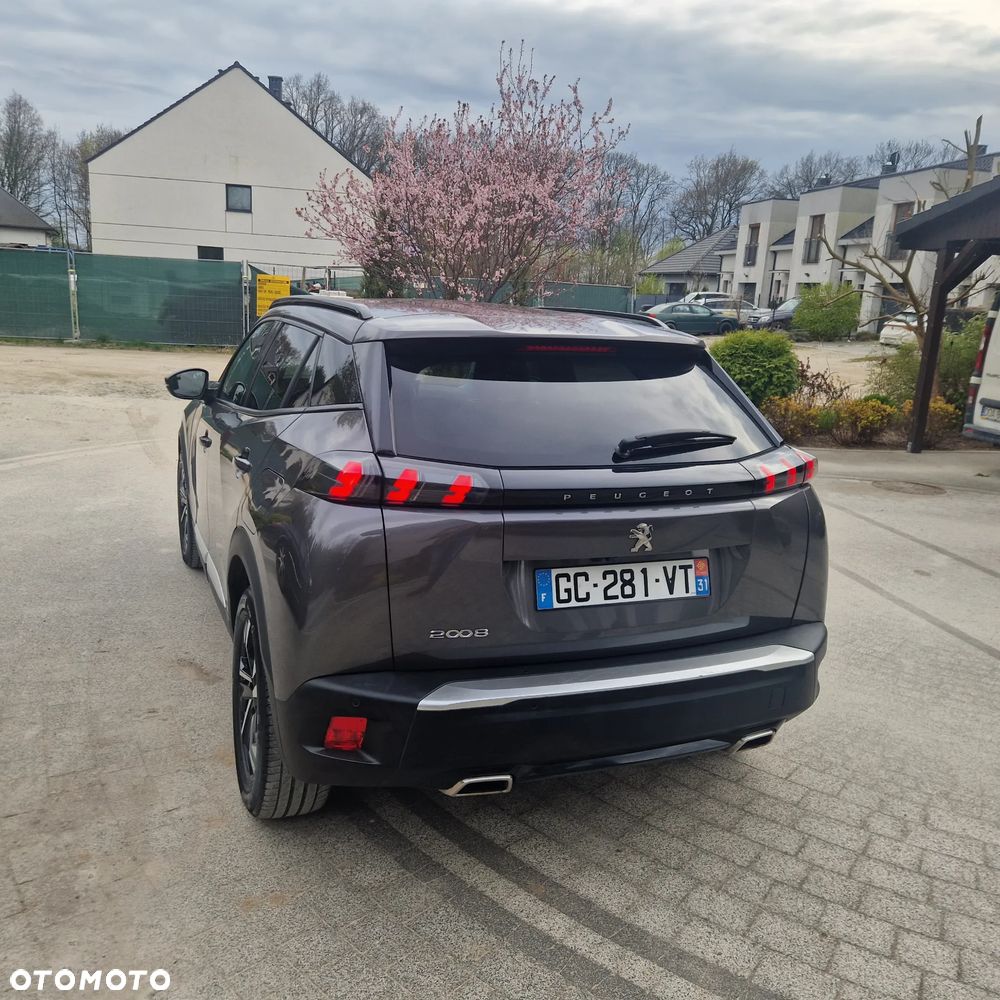Peugeot 2008 1.2 PureTech Active Pack S&S EAT8 - 7