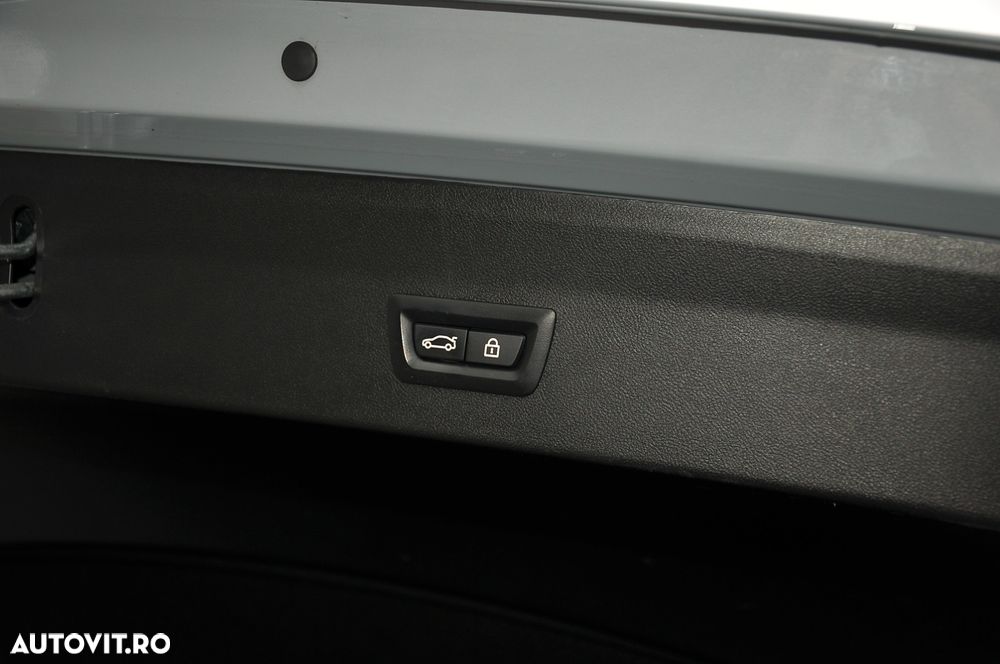 BMW X4 M M40i AT MHEV - 37