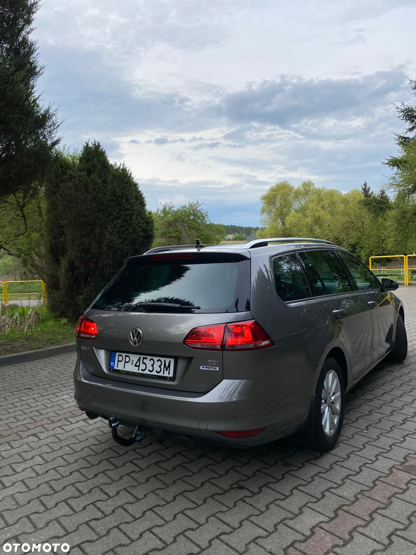 Volkswagen Golf 1.6 TDI BlueMotion Technology DSG Lounge - 17