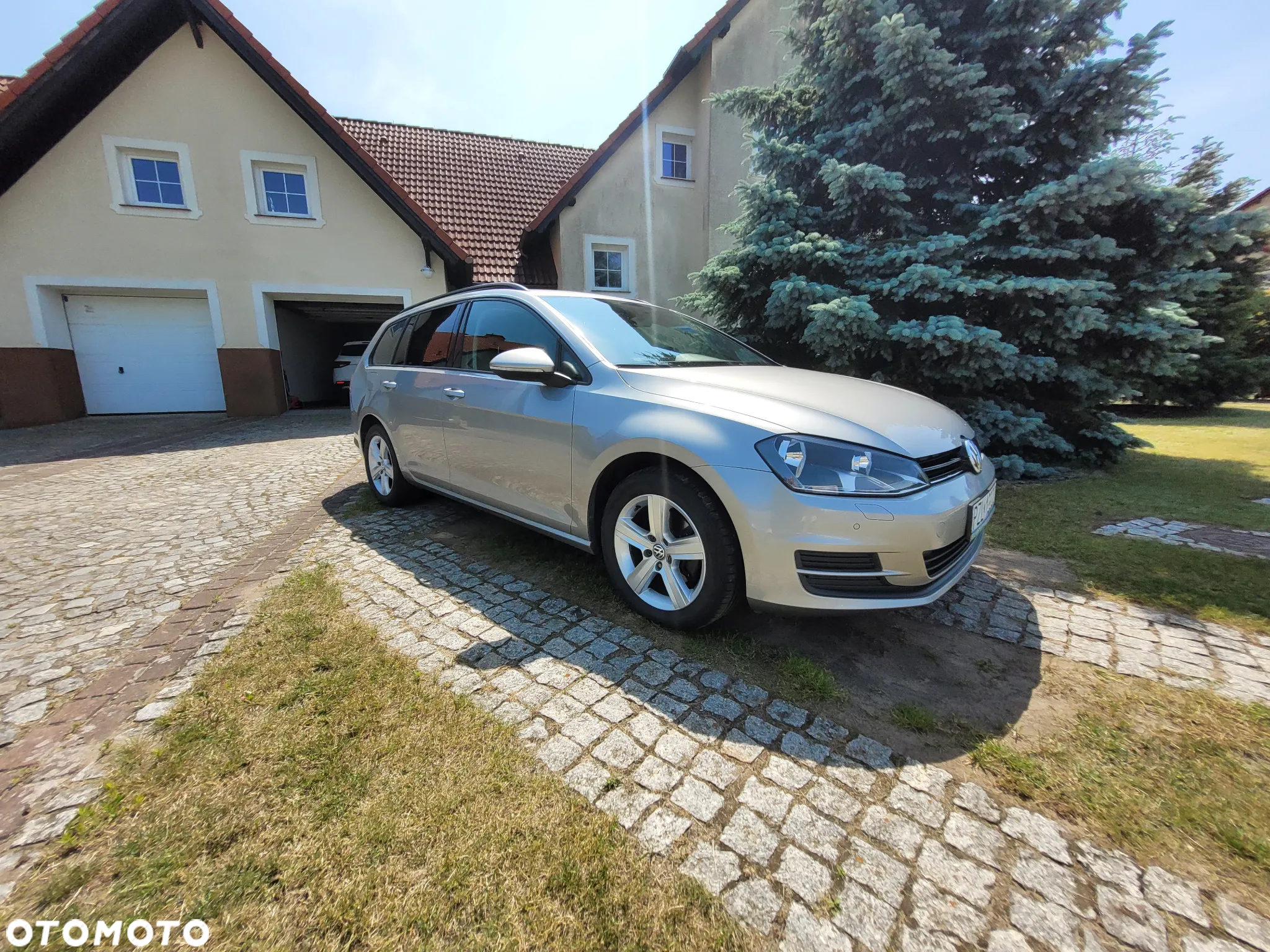 Volkswagen Golf 2.0 BlueTDI DSG Highline - 3