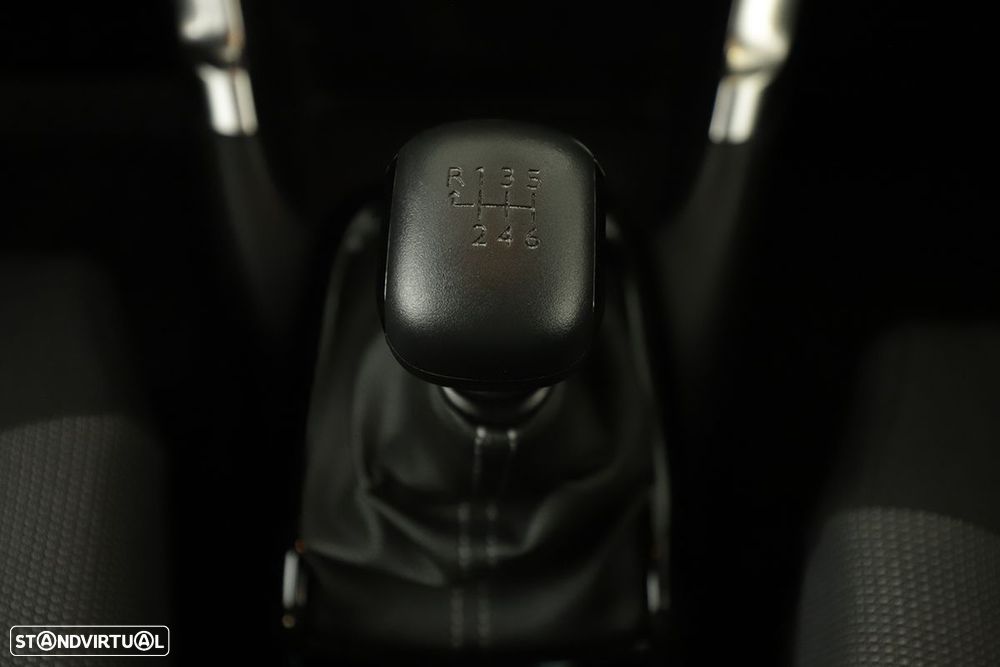 Citroën C3 Aircross 1.2 PureTech C-Series - 12