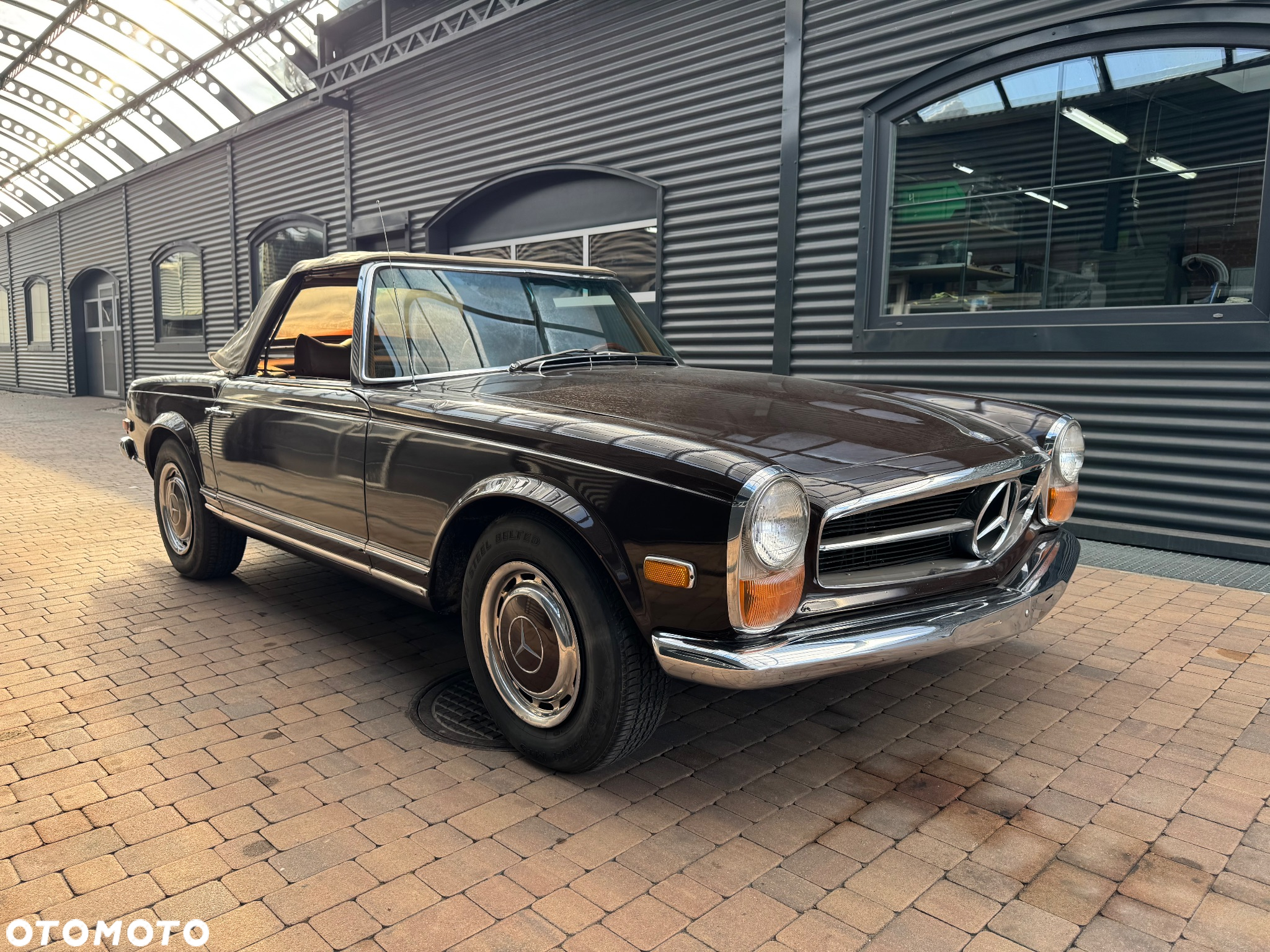 Mercedes-Benz SL - 22