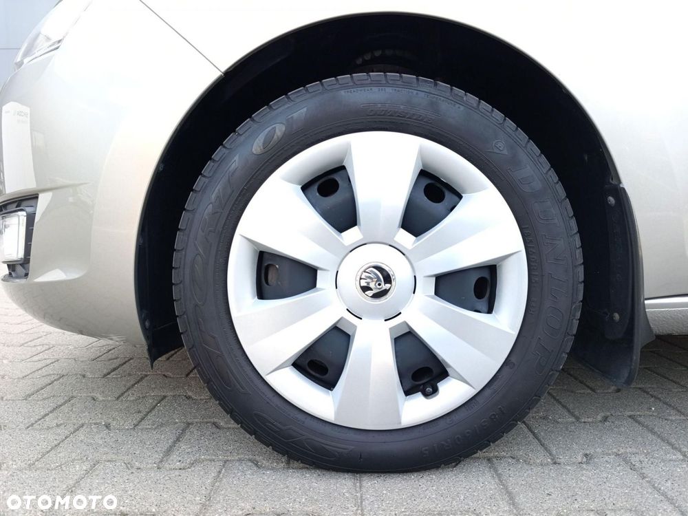 Skoda RAPID - 17