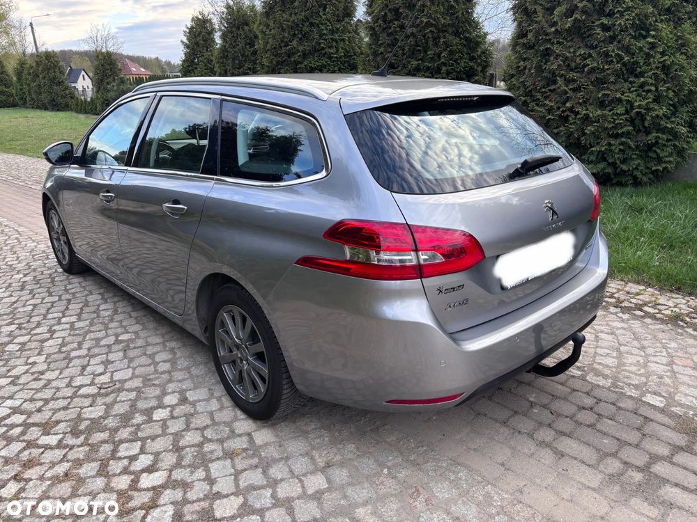 Peugeot 308 BlueHDi FAP 150 Stop & Start Allure - 4