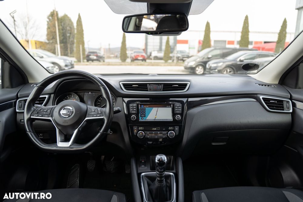 Nissan Qashqai 1.6 DIG-T N-Connecta - 7