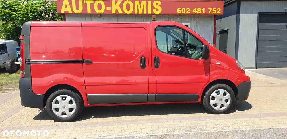 Renault Trafic - 8