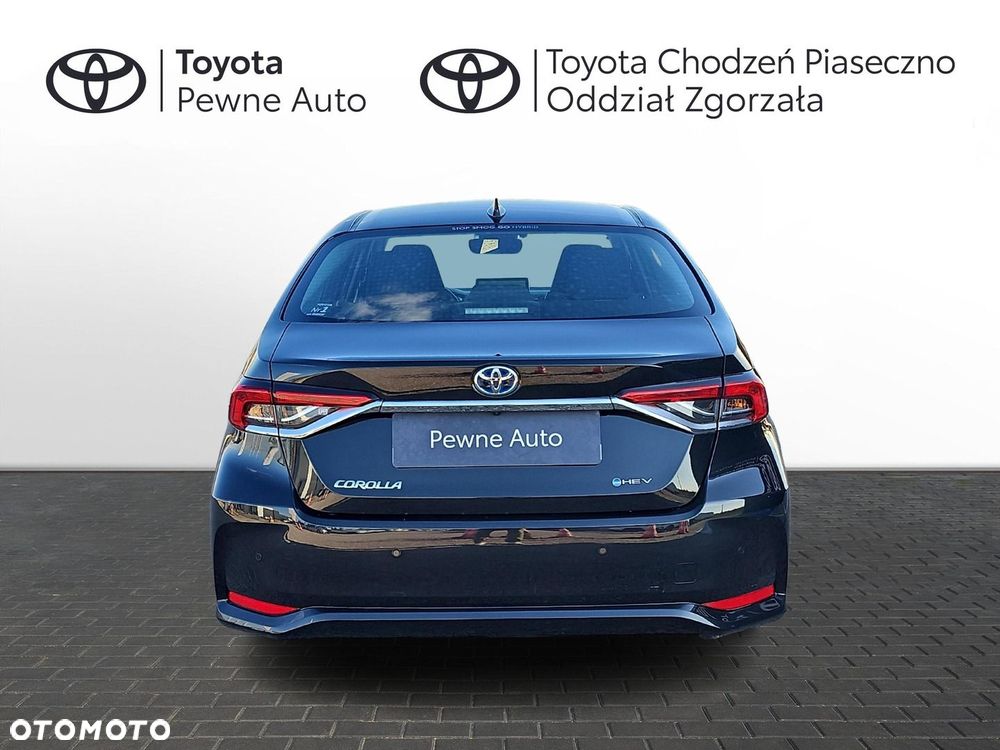 Toyota Corolla 1.8 Hybrid Comfort - 4