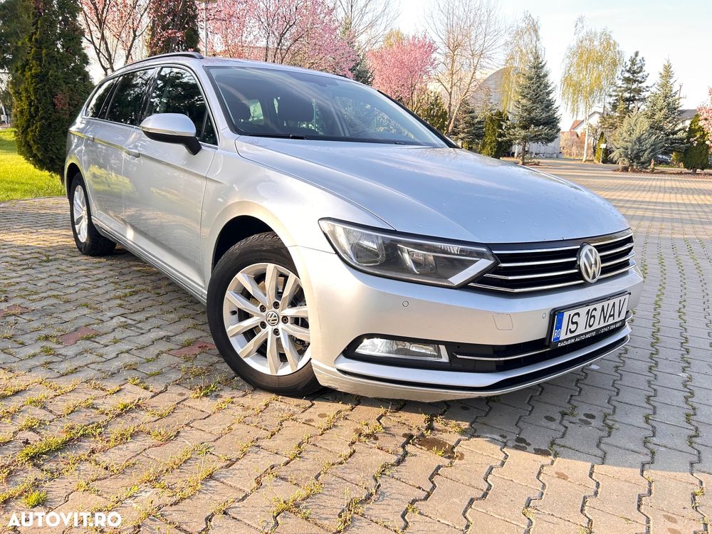 Volkswagen Passat 2.0 TDI DSG (BlueMotion Technology) Comfortline - 1