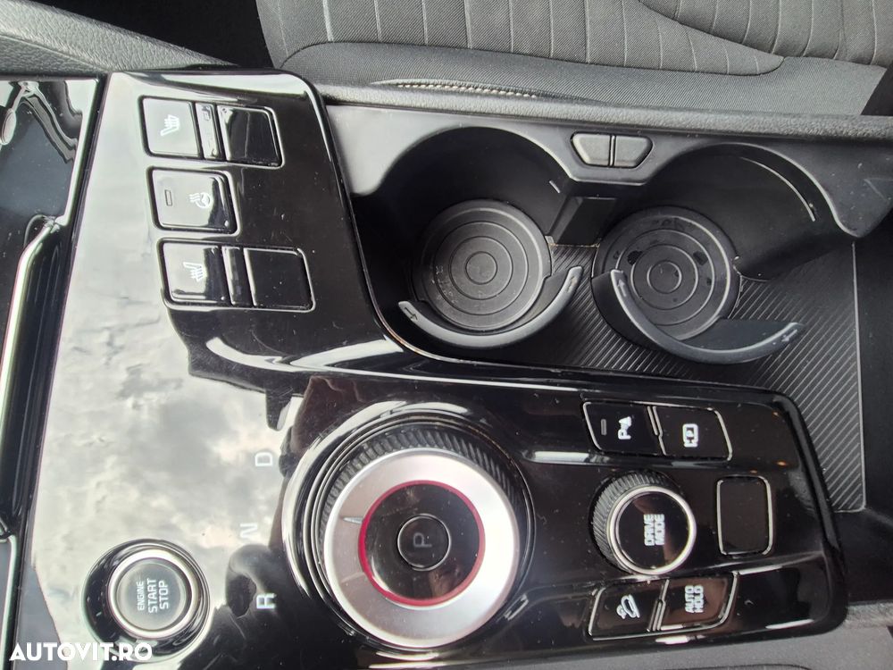 Kia Sportage - 12