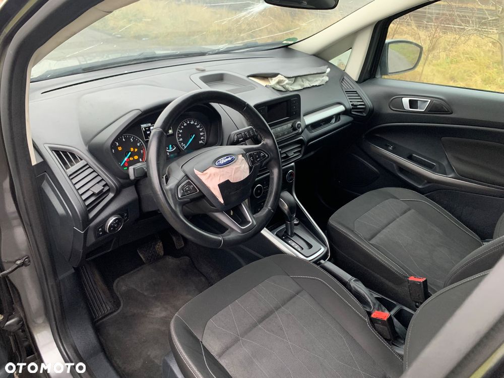 Ford EcoSport - 11