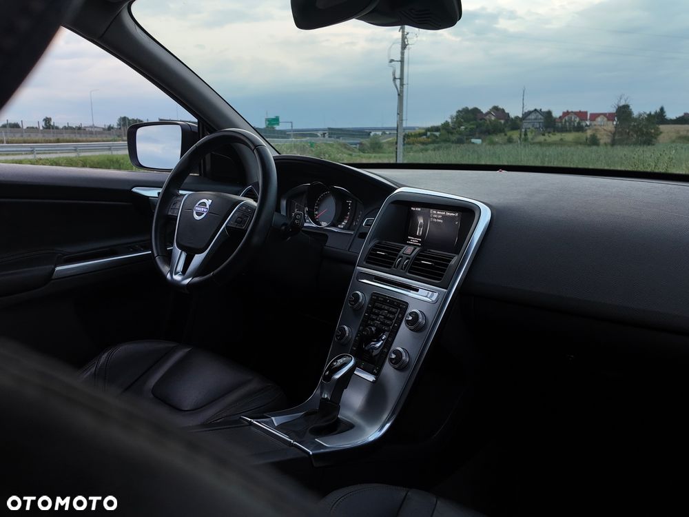 Volvo XC 60 - 21