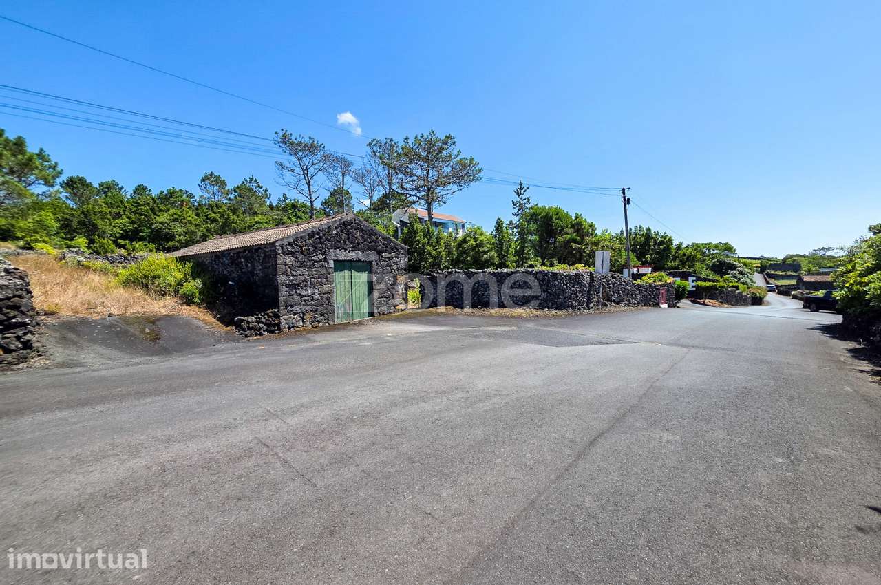 Terreno Urbano de 12.524 m² na Criação Velha com potencial turístic... - Grande imagem: 3/19