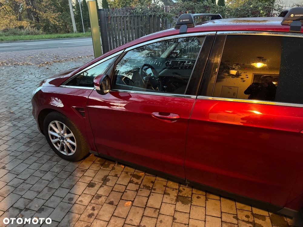 Ford S-Max 1.5 EcoBoost Titanium - 3