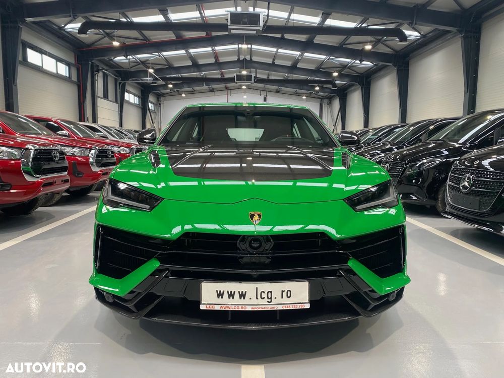 Lamborghini URUS - 8