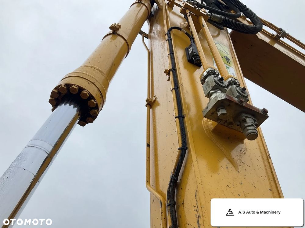Komatsu PC210LC-11E0 - 6