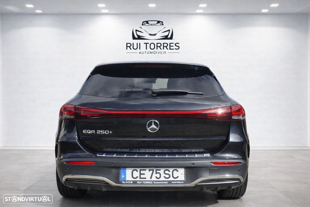 Mercedes-Benz EQA 250+ AMG Line - 14