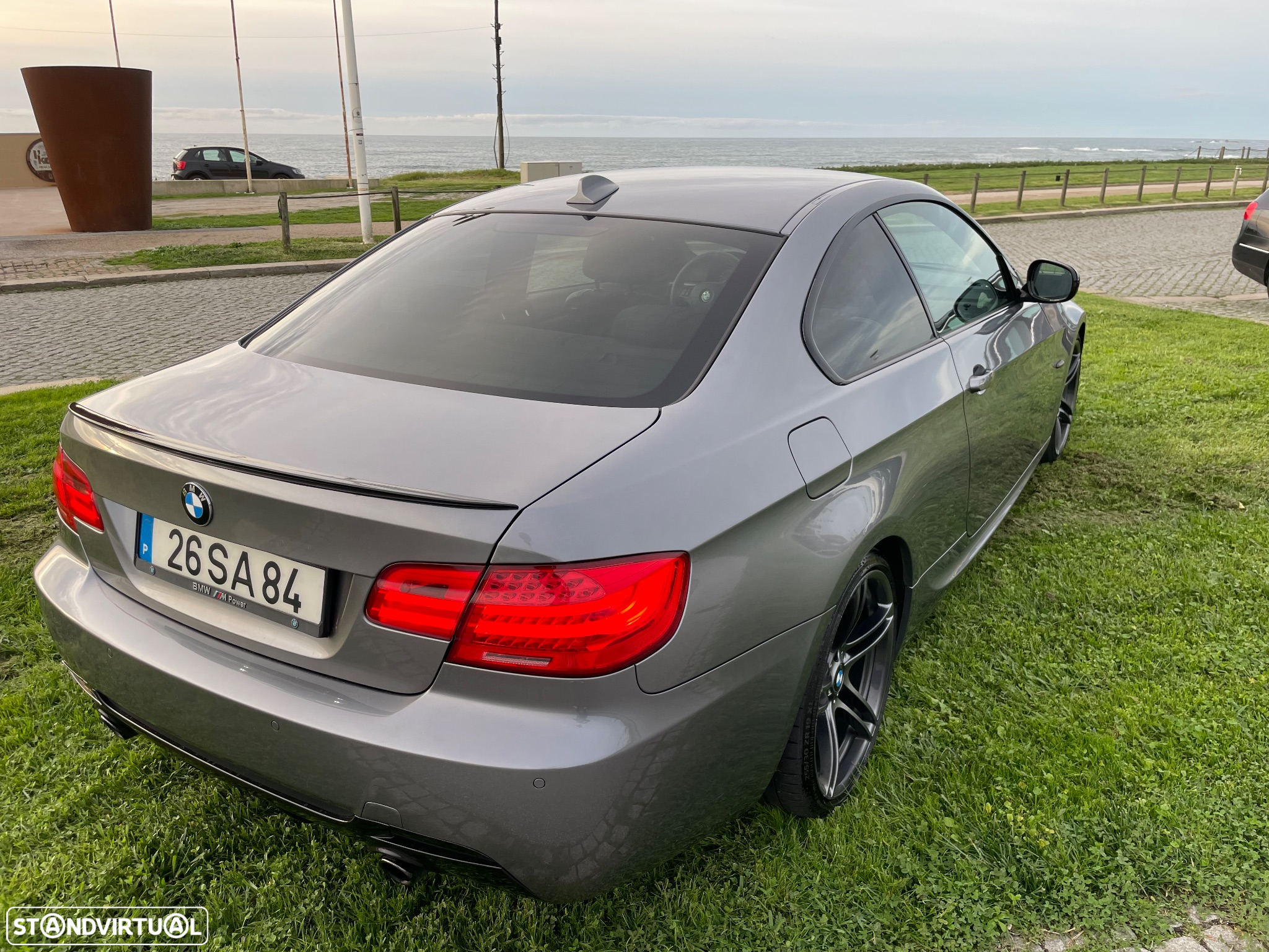 BMW 320 d Coupe Edição M - 16