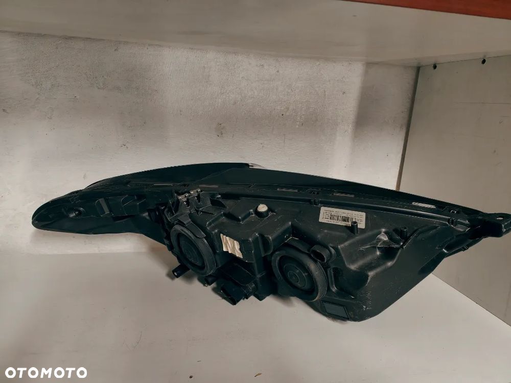 Lampa Lewa Ford Mondeo MK5 - 3