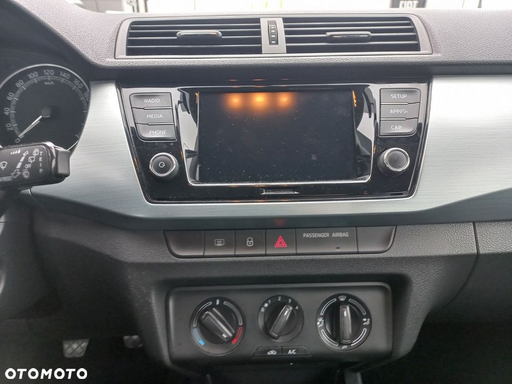 Skoda Fabia 1.0 Ambition - 17