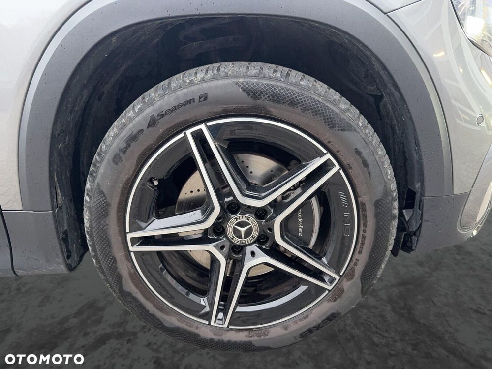 Mercedes-Benz GLB 200 AMG Line 7G-DCT - 22