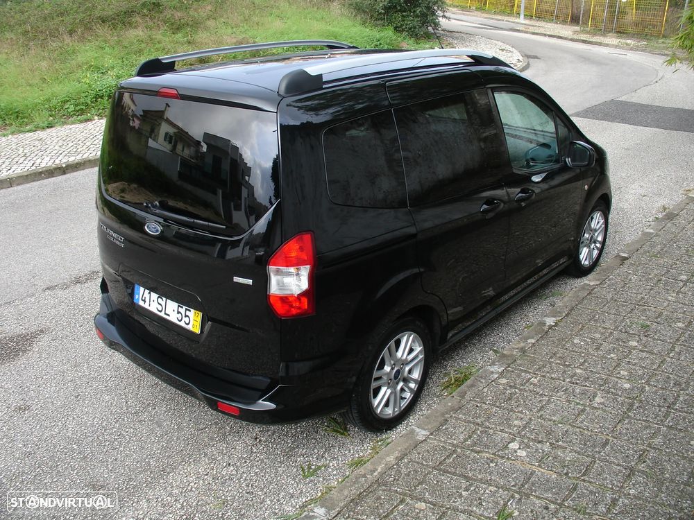 Ford Tourneo Courier 1.0 EcoBoost Titanium - 5
