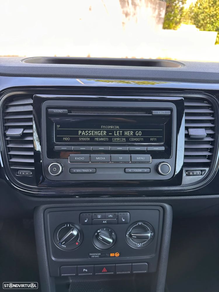 VW New Beetle Cabriolet 1.6 TDI BlueMotion - 14