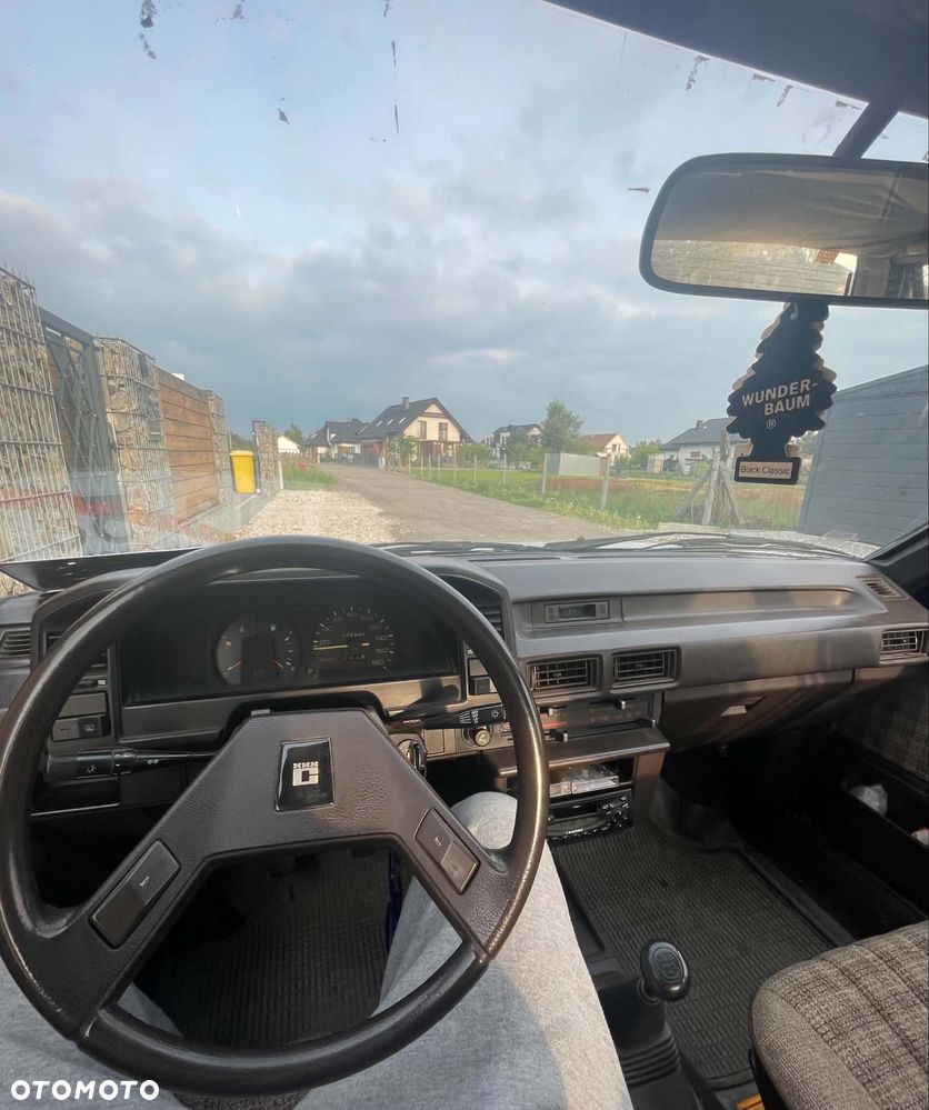 Toyota Corolla - 6