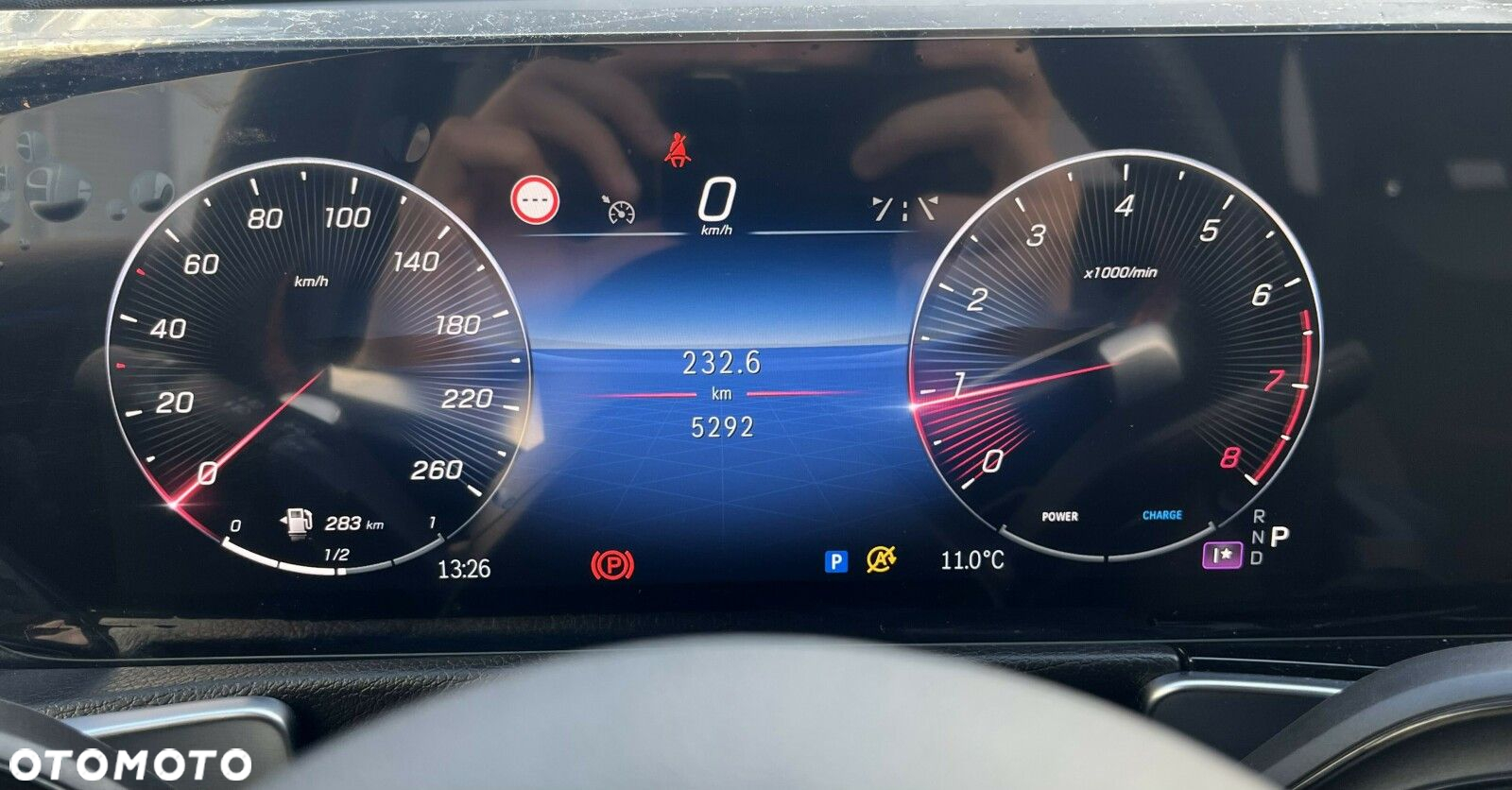 Mercedes-Benz GLB - 31