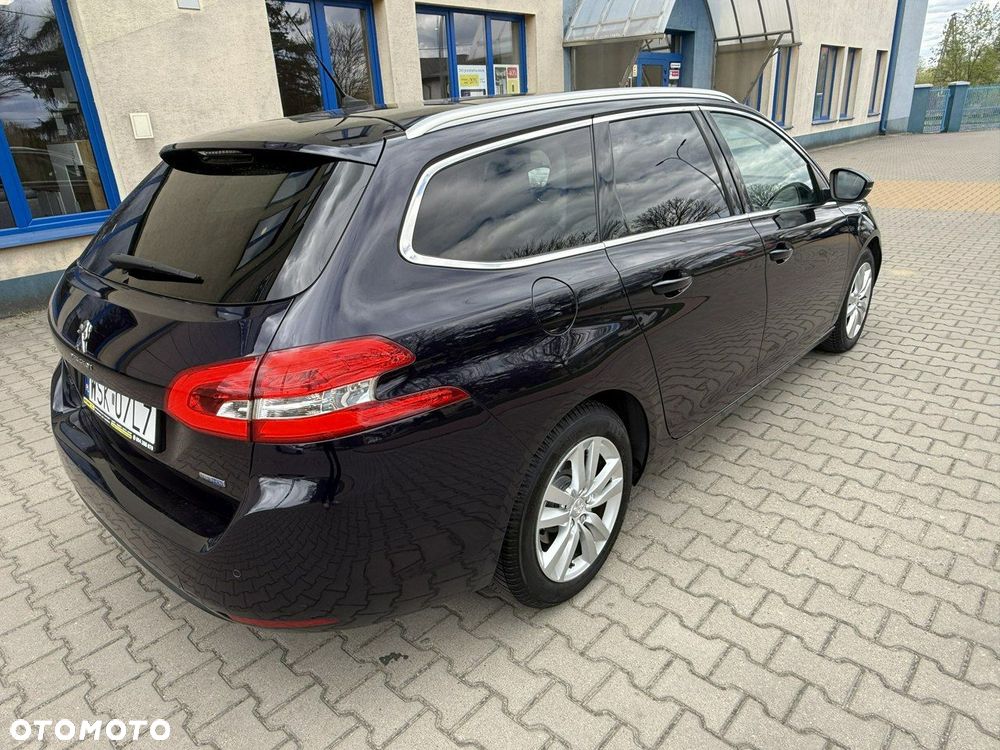 Peugeot 308 - 4